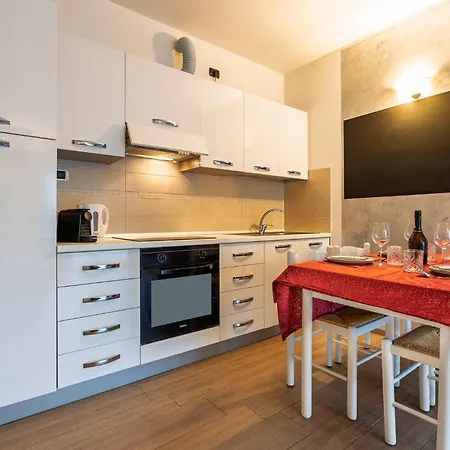My Holidays Alessandra Apartment